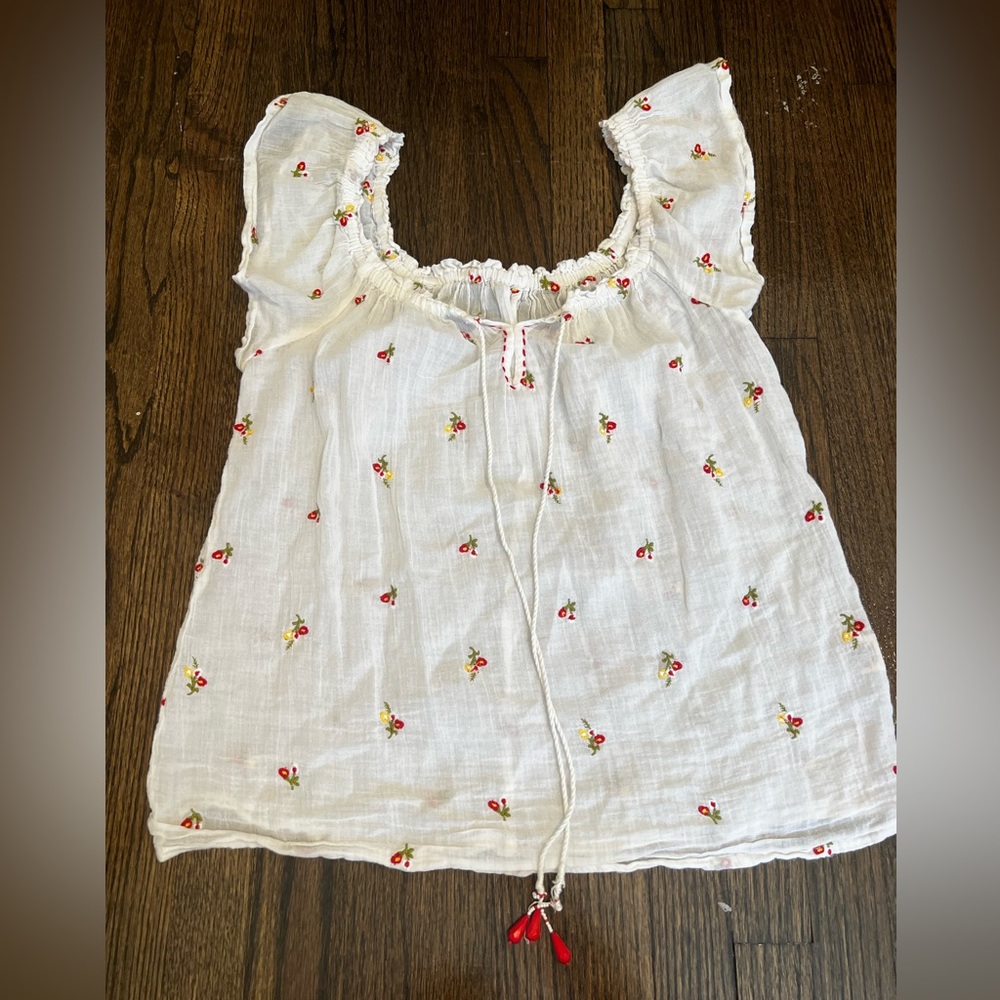 Love Stitch floral top
